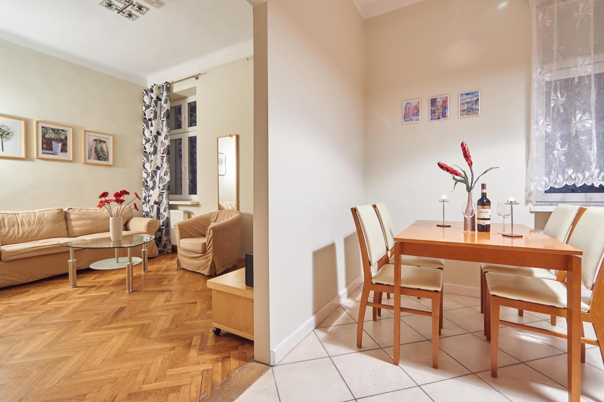 Views - Stylish In Kazimierz Apartment Krakow